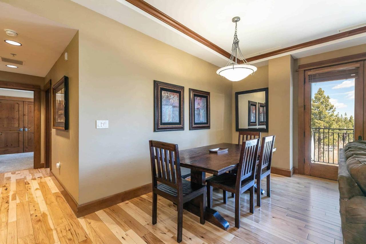 East West Hospitality At Tahoe Truckee Exterior photo