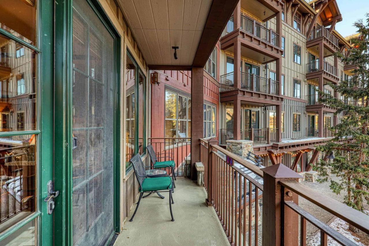 East West Hospitality At Tahoe Truckee Exterior photo